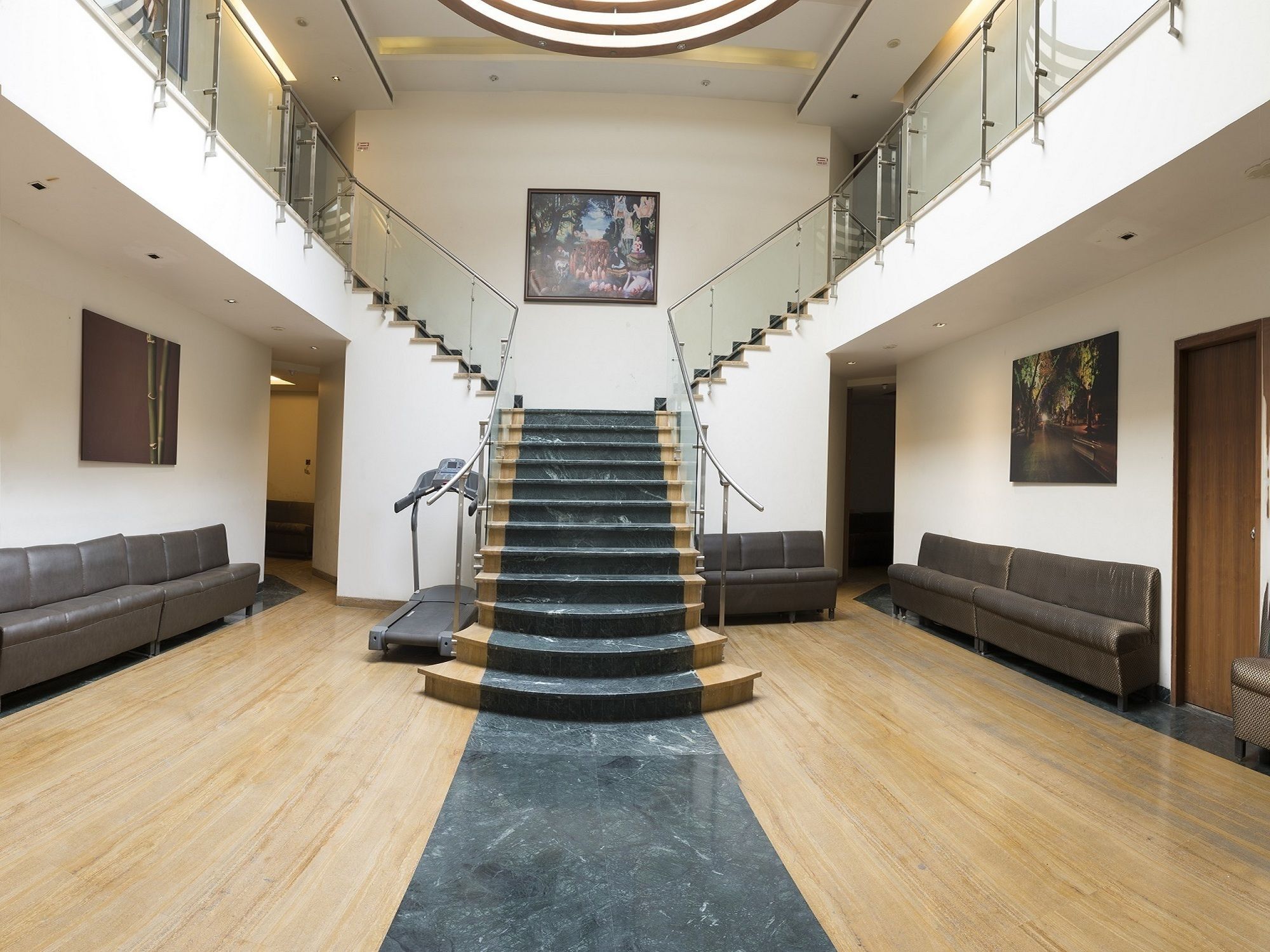Hotel Mint Koregaon Park Пуне Екстер'єр фото